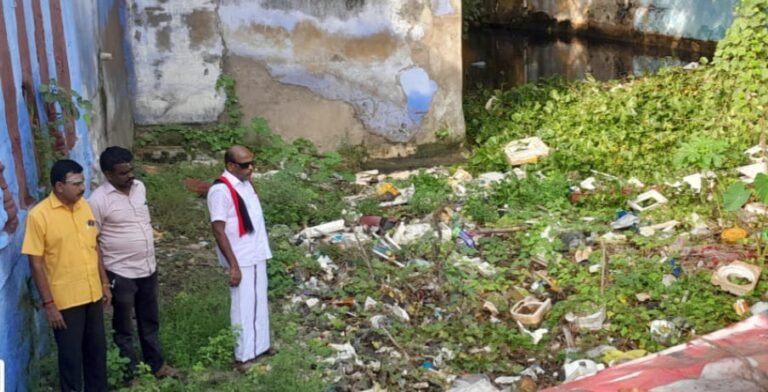 சைக்கிளில் சென்று, சீரமைப்பு பணிகளை நேரில் பார்வையிட்டு ஆய்வு செய்த, நெல்லை மாநகராட்சி மேயர்!