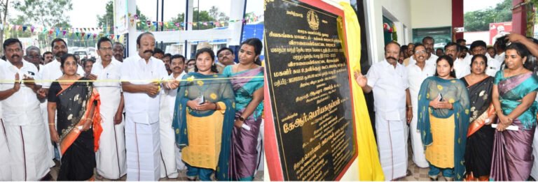 சிவகங்கை மாவட்டத்தில் மகளீர் சுய உதவிக் குழு கூட்டமைப்பு கட்டிடம் திறப்பு.