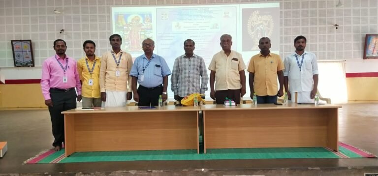 திருவேடகம், விவேகானந்த கல்லூரியில் திருவெம்பாவை -  திருப்பாவை சொற்பொழிவு.