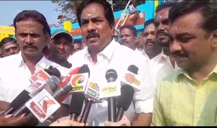 ஜல்லிக்கட்டில் நன்கொடையாளர்கள் மூலம் பரிசு என அமைச்சர் அறிவிப்பு.