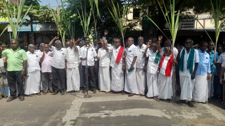 அலங்காநல்லூர் தேசிய கூட்டுறவு சர்க்கரை ஆலையை திறக்க வலியுறுத்தி விவசாயிகள் ஆர்ப்பாட்டம்.