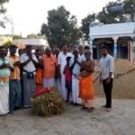 தேனூரில் கள்ளழகர் கோவிலுக்கு நெல் வழங்கிய முஸ்லிம் விவசாயி.