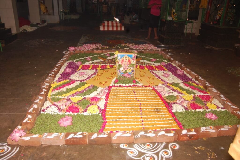 உலக நன்மைக்காக புஷ்பாஞ்சலி