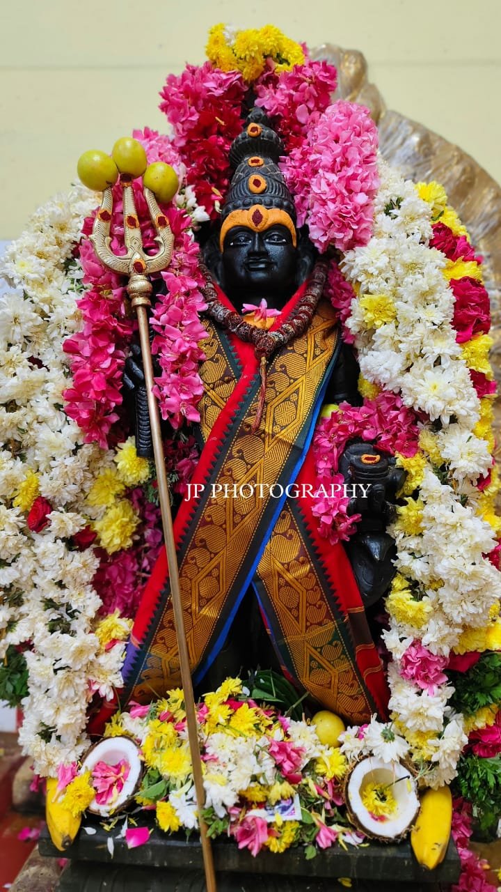 மதுரை கோயில்களில் தேய்பிறை அஷ்டமி விழா நடைபெற்றது.