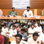 வளர்ச்சி திட்டப் பணிகள் குறித்து ஆய்வுக் கூட்டம் நடைபெற்றது.