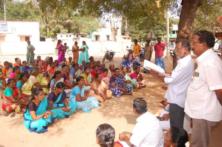 அலங்காநல்லூர் ஊராட்சி ஒன்றிய அலுவலகத்தில் குடியரசு தின விழா.