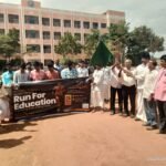 சோழவந்தான் அருகே திருவேடகம் விவேகானந்தர் கல்லூரியில் மாரத்தான் ஓட்டம்.