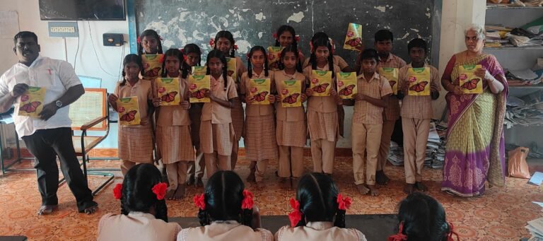 கந்தர்வகோட்டை அருகே துளிர் வாசிப்பு திருவிழா நடைபெற்றது.