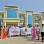 கோவையில் எண்ணம் போல் வாழ்க்கை அறக்கட்டளை, அரசு கலை மற்றும் அறிவியல் கல்லூரி இணைந்து சாலை பாதுகாப்பு விழிப்புணர்வு பேரணி நடைபெற்றது.