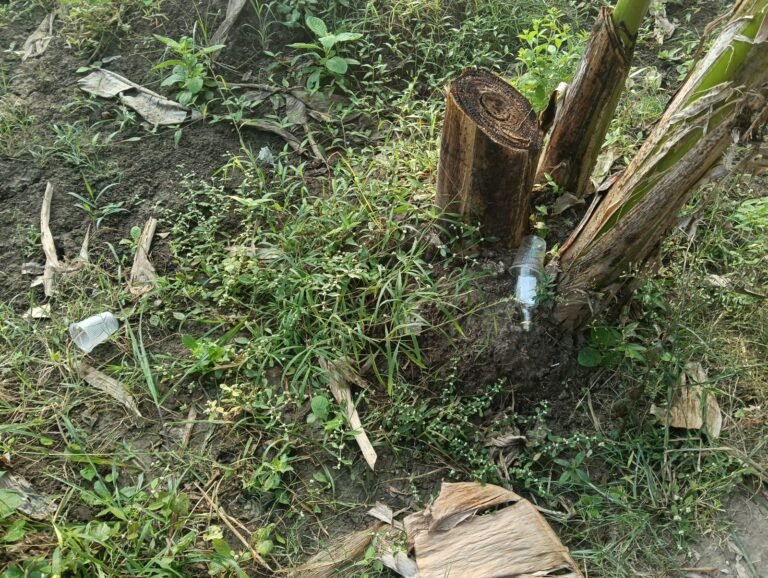 சோழவந்தானில் மது பிரியர்களால் விவசாய நிலங்கள் பாதிக்கும் அபாயம்