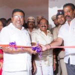 பழனி நகர் காவல் நிலைய வளாகத்தில் அமைக்கப்பட்டுள்ள சிசிடிவி கேமரா, கட்டுப்பாட்டு அறை மற்றும் கல்வெட்டை திறந்து வைத்தார் உணவு மற்றும் உணவுப்பொருள் வழங்கல் துறை அமைச்சர் அர.சக்கரபாணி.