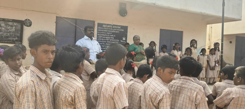 கந்தர்வக்கோட்டை அருகே குடற்புழு நீக்கம் தினத்தை முன்னிட்டு இரத்த சோகை குறித்து விழிப்புணர்வு