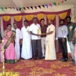 வருகை பதிவேடு துவங்கி எலந்த பழம்வழங்கிமலரும் நினைவுகளை பகிர்ந்து கொண்ட 20 ஆண்டுகால அரசு பள்ளி பழைய மாணவர்கள்