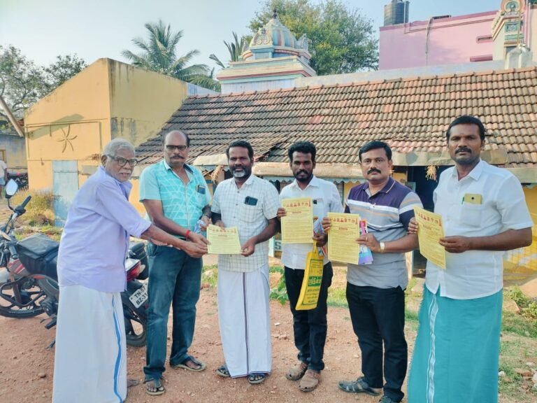 நிலக்கோட்டையில் 1920 இல் துப்பாக்கி சூட்டில் உயிர் நீத்த தியாகிகளுக்கு வீரவணக்கம் செலுத்த துண்டு பிரசுரம் விநியோகம்