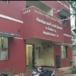 பள்ளி மாணவிகளிடம் சீண்டல்