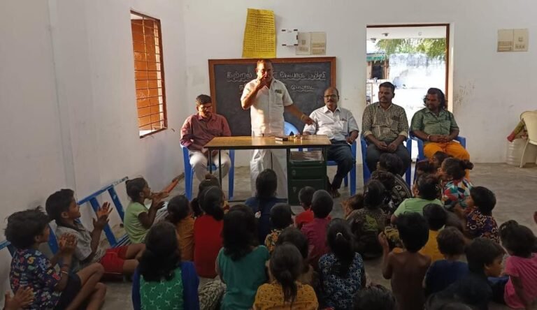 திருநெல்வேலி மாவட்டத்தில் நரிக்குறவர் காலனி குழந்தைகளுக்கு கற்றல் திறன் மேம்பாட்டு பயிற்சி நடைபெற்றது.