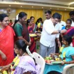 சமூக நலன், மகளிர் உரிமைத்துறை மற்றும் ஒருங்கிணைந்த குழந்தை வளர்ச்சிப் பணிகள் திட்டம் சார்பில், நடைபெற்ற சமுதாய வளைகாப்பு விழா.