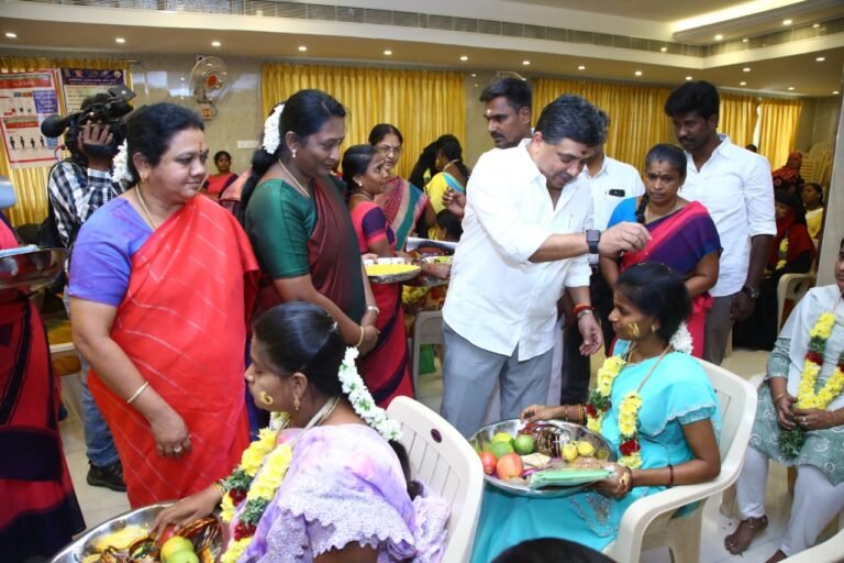 சமூக நலன், மகளிர் உரிமைத்துறை மற்றும் ஒருங்கிணைந்த குழந்தை வளர்ச்சிப் பணிகள் திட்டம் சார்பில், நடைபெற்ற சமுதாய வளைகாப்பு விழா.