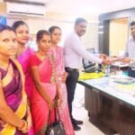 திண்டுக்கல் மாவட்ட ஆட்சியருக்கு அழைப்பிதழ் வழங்கிய அமைதி அறக்கட்டளை.