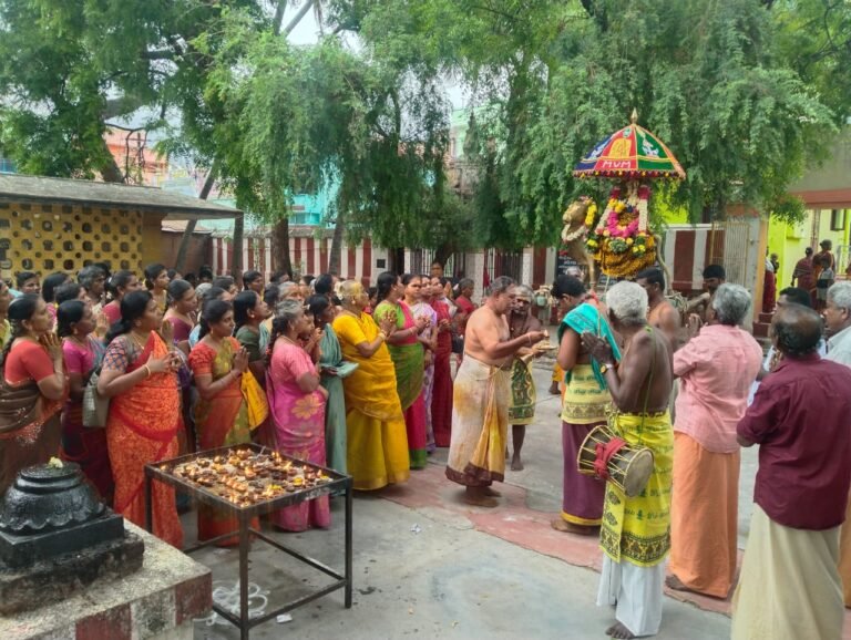 சனி மஹா பிரதோசம்: கோயில்களில் பக்தர்கள் தரிசனம்