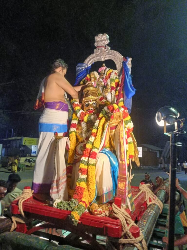 அழகர்கோவிலில் மாசி தெப்பத்திருவிழா கோலாகலம்