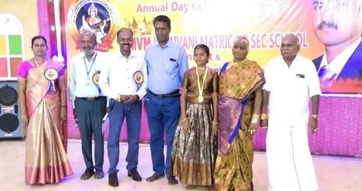 சோழவந்தான் கலைவாணி பள்ளி ஆண்டு விழாவை சென்னை உயர்நீதிமன்ற கூடுதல் நீதிபதி ரவி தொடங்கி வைத்தார்.