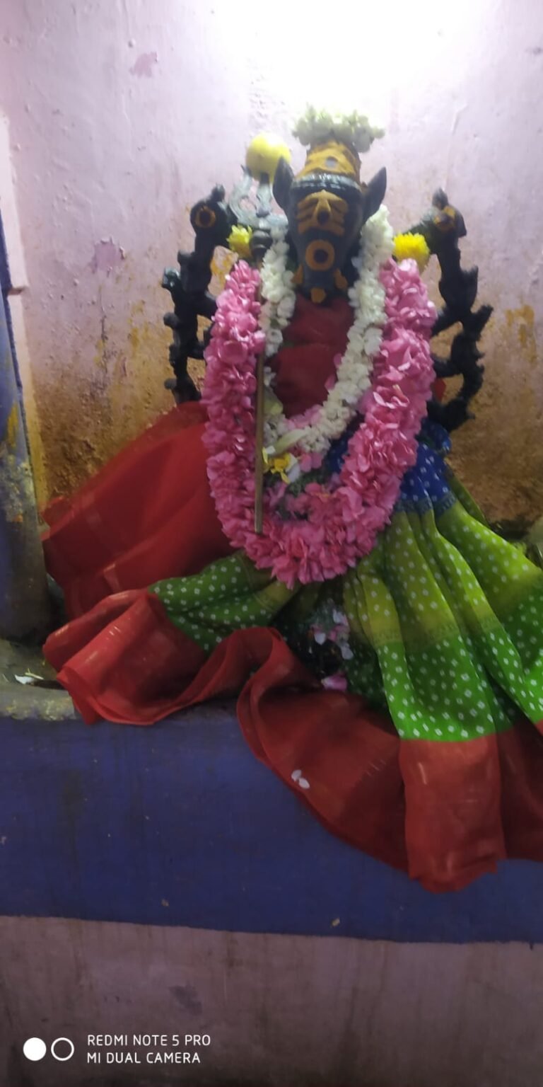 மதுரை கோயில்களில், பஞ்சமி, சுவாதி நட்சத்திர விழா நடைபெற்றது.