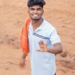 மார்ச் 19 மதுரை மாவட்டம் சோழவந்தான் அருகே மேலக்கால் ஊராட்சி கச்சிராயிருப்பு கிராமத்தைச் சேர்ந்தவர் மகேஷ் பாண்டி பட்டதாரியான இவர் மாடுபிடி வீரராகவும் ஜல்லிக்கட்டு போட்டிகளில் பங்கேற்று வந்தார். இந்நிலையில் கடந்த ஞாயிற்றுக்கிழமை அலங்காநல்லூர் அருகே கீழக்கரை ஜல்லிக்கட்டு ஏறுதழுவுதல் அரங்கத்தில் மேலூர் சட்டமன்ற தொகுதி சார்பாக நடைபெற்ற ஜல்லிக்கட்டு போட்டியில் மாடு பிடிக்கும்போது காளை முட்டியதில்பரிதாபமாக உயிரிழந்தார் மருத்துவமனையில் பிரேத பரிசோதனைக்கு பின் அவரது உடல் சொந்த ஊரில் அடக்கம் செய்யப்பட்டது. இந்த நிலையில் மகேஷ் பாண்டியின் குடும்பத்தினர் தங்களுக்கு நிவாரணம் வழங்க வேண்டும் குடும்பத்தில் ஒருவருக்கு அரசு வேலை வழங்க வேண்டும் என அரசுக்கு கோரிக்கை வைத்திருந்தனர் இதனை அடுத்து தமிழக முதல்வர் பொது நிவாரண நிதியிலிருந்து மூன்று லட்சம் ரூபாய் நிதி உதவி அளித்து முதல்வர் உத்தரவிட்டுள்ளார் விரைவில் இந்த நிதி உதவியானது மகேஷ் பாண்டியன் குடும்பத்தினரிடம் வழங்கப்படும் என்று தெரிவிக்கப்பட்டுள்ளது