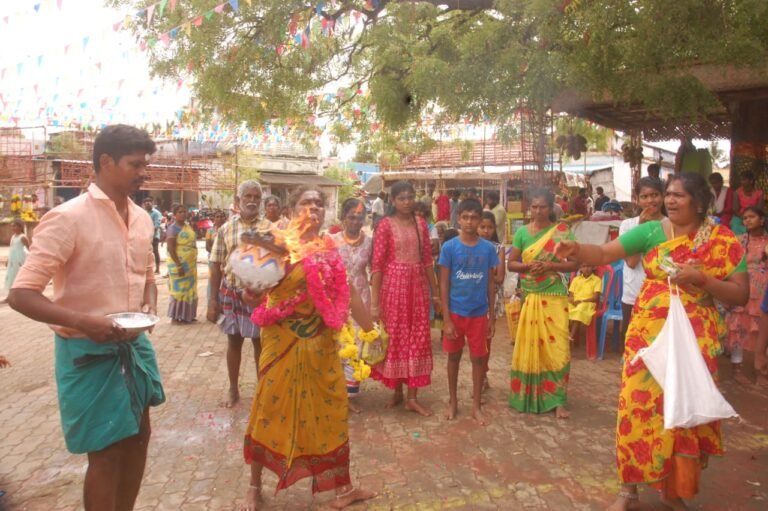 அலங்காநல்லூர் அருகே மறவர் பட்டியில் வருடாந்திர பங்குனி பொங்கல் உற்சவ விழா