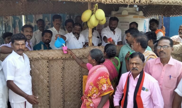 கோடை கால மோர் பந்தல் தொடங்கிய தி.மு.க நிர்வாகிகள்.