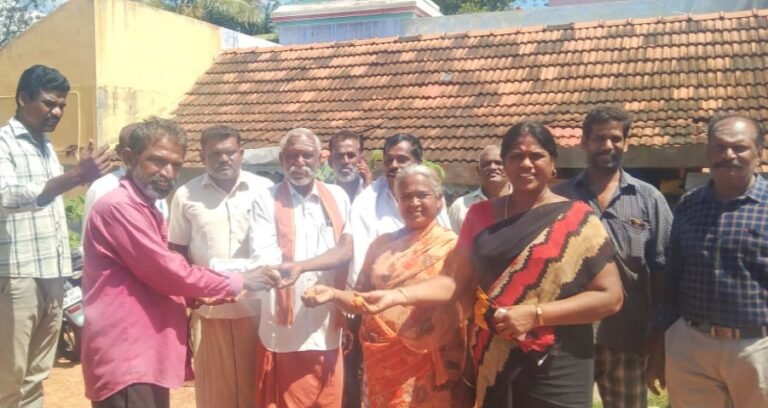 நிலக்கோட்டையில் பி கே மூக்கையா தேவருக்கு மணிமண்டபம் அமைப்பதற்கு முதலமைச்சருக்கு நன்றி தெரிவித்து டி.என்.டி சாதி ஒற்றை சான்று வழங்க கோரிக்கை வைத்த கூட்டமைப்பு