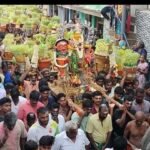 உசிலம்பட்டி அருகே, முத்தாலம்மன் கோவிலின் பங்குனி பொங்கல் திருவிழாவை முன்னிட்டு - இரண்டு ஆண்டுக்கு ஒருமுறை நடைபெறும் சப்பர தேர் திருவிழா வெகுவிமர்சையாக நடைபெற்றது