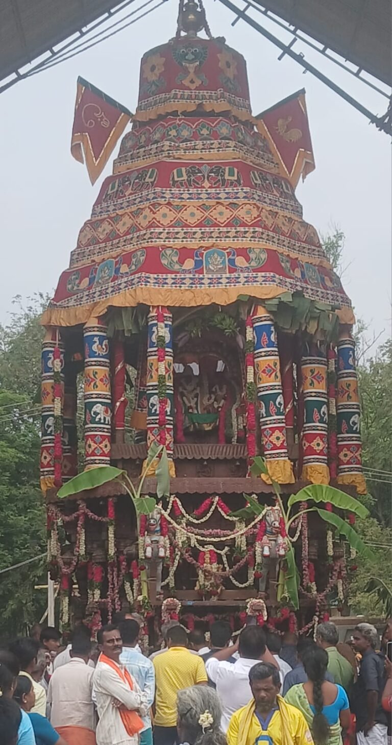 பெரியகுளத்தில் பாலசுப்பிரமணியர் சுவாமி திருக்கோவில் பங்குனி தேர் திருவிழா.