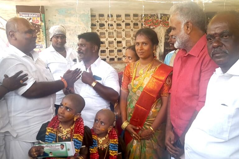 கருப்பட்டியில் அதிமுக நிர்வாகியின் இல்ல விழா முன்னாள் அமைச்சர் ஆர் பி உதயகுமார் பங்கேற்பு