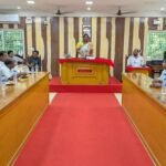 திருமங்கலம் தெரு நாய்கள் அதிகம்கட்டுப்படுத்த நடவடிக்கை தேவை நகராட்சி கூட்டத்தில் விவாதம்.