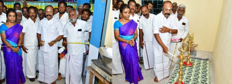 கூடுறவுத்துறை அமைச்சர்.கே.ஆர்.பெரியகருப்பன். முடிவுற்ற வளர்ச்சி திட்டப்பணிகளை பொதுமக்களின் பயன்பாட்டிற்கு திறந்து வைத்தார்.