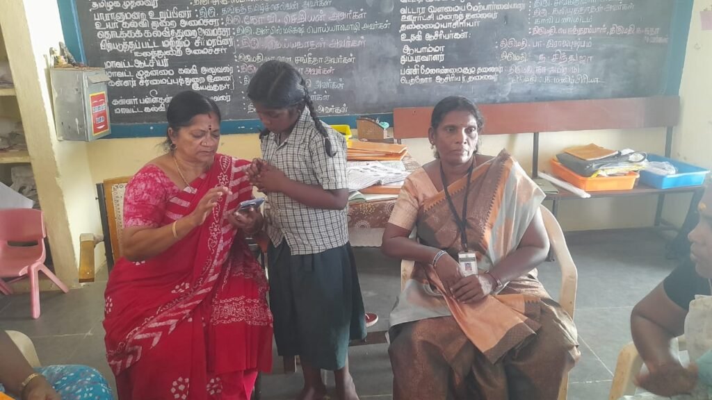விக்கிரமங்கலம் அரசு கள்ளர் பள்ளியில் 100 நாள் சவால் தமிழ் ஆங்கிலம் வாசிப்பு திறன், கணித அடிப்படைத் திறன் ஆய்வு