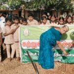 கந்தர்வகோட்டை அருகே அக்கச்சிப்பட்டி நடுநிலைப் பள்ளியில் உலக புவி தினத்தை முன்னிட்டு மரக்கன்று நட்டு புவியை பாதுகாக்க வேண்டும் என விழிப்புணர்வு ஏற்படுத்தப்பட்டது.