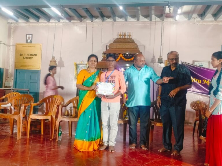 ஓவிய திறமையில் அசத்தும் 12 வயது சிறுவன் தர்ஷன்.