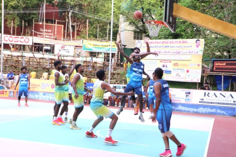 பெரியகுளத்தில் 64 ஆம் ஆண்டு அகில இந்திய கூடைப்பந்து போட்டிகள் நேற்று துவக்கம்.