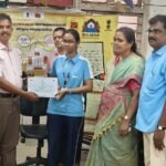 Dhai Akhar கடிதம் எழுதும் போட்டியை ஆண்டுதொரும் நடத்தி, வெற்றி பெற்றவர்களுக்கு  பரிசுத்தொகை வழங்குகிறது இந்திய அஞ்சல் துறை.