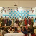 பெரியகுளம் அருகே திரவியம் கல்லூரியில் பொதுத்தேர்வில் அதிக மதிப்பெண் பெற்ற மாணவ மாணவியர்களுக்கு பாராட்டு விழா: