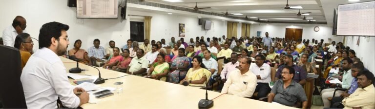 உயர்நிலை மற்றும் மேல்நிலைப் பள்ளி தலைமை ஆசிரியர்களுக்கான ஆலோசனைக் கூட்டம்