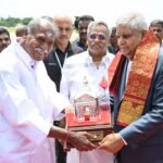 இந்திய துணை ஜனாதிபதியை புதுவை ஆளுநர் முதல்வர் சபாநாயகர் வழி அனுப்பி வைத்தனர்