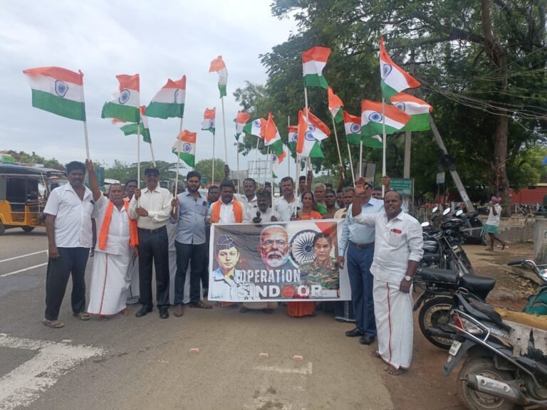 சமயநல்லூரில் பாஜக சார்பில் ஆபரேஷன் சிந்தூர்வெற்றி ஊர்வலம் நடைபெற்றது