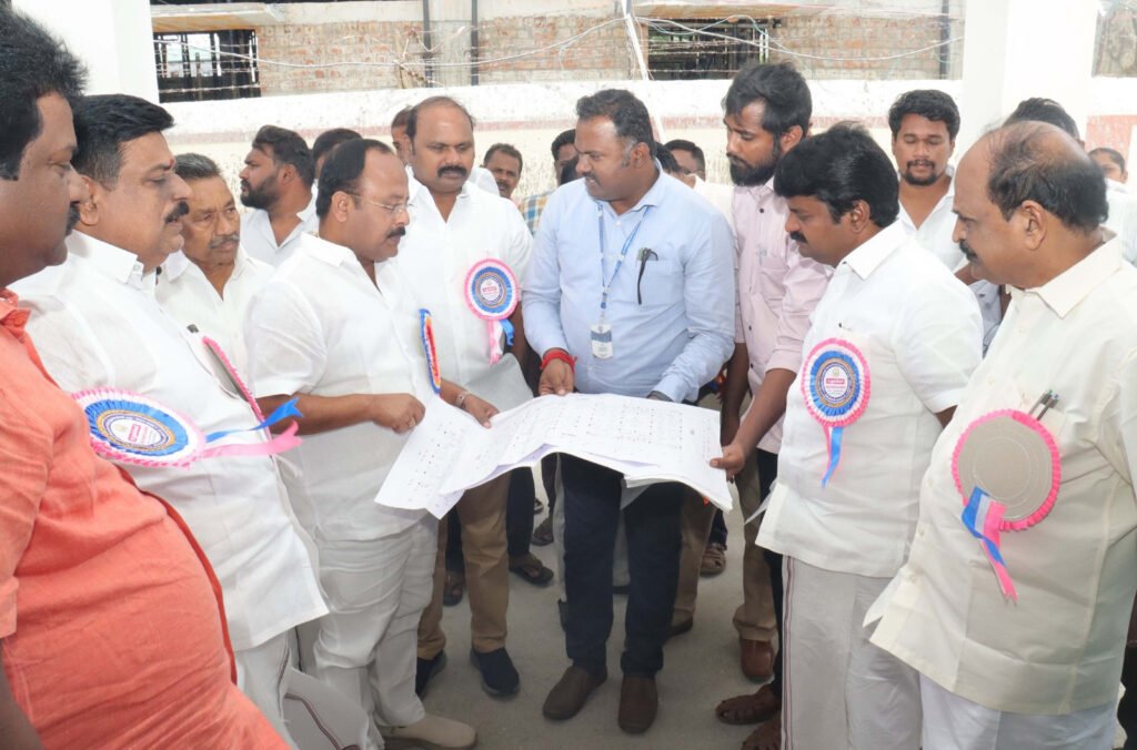 பழனியில் தமிழ்நாடு சட்டமன்றப் பேரவை பொதுநிறுவனங்கள் குழு ஆய்வு மேற்கொண்டனர்.