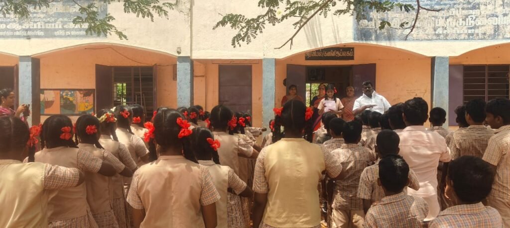 அக்கச்சிப்பட்டி நடுநிலைப் பள்ளியில் குழந்தை தொழிலாளர் ஒழிப்பு தின உறுதிமொழி..