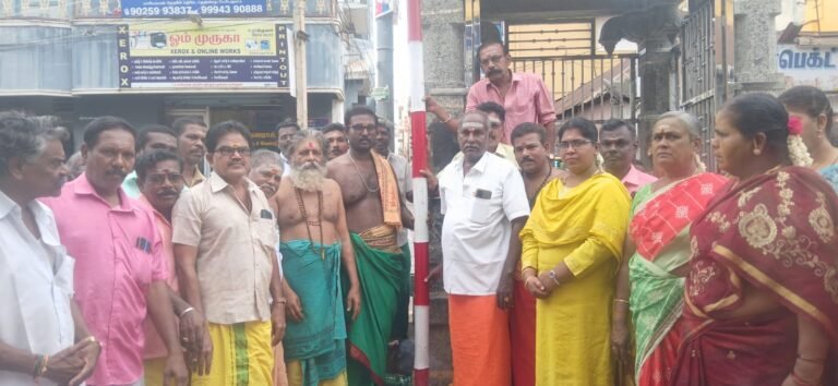 பெரியகுளம் அருள்மிகு ஸ்ரீ கௌமாரியம்மன் திருக்கோவில் திருவிழா முகூர்த்தக்கால் ஊன்றுதல் நிகழ்வு