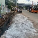 சோழவந்தான் பேரூராட்சி சார்பில் அரசு மருத்துவமனை முன்பு சுகாதார பணி மேற்கொள்ளப்பட்டது.