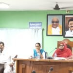 கீழக்கரை நகர்மன்ற கூட்டம் நடைபெற்றது.